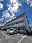 ピュアビレッジの外観