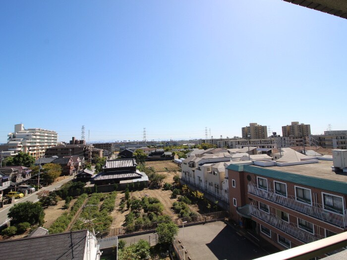 室内からの展望 センチュリ－コ－ト宝塚弐番館
