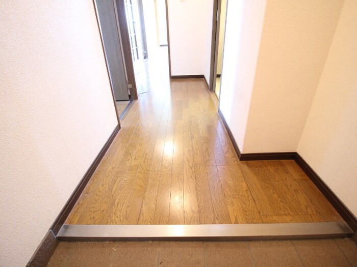 廊下 センチュリ－コ－ト宝塚弐番館