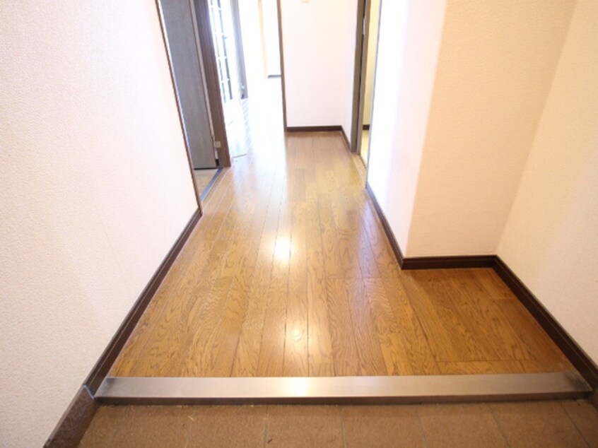 廊下 センチュリ－コ－ト宝塚弐番館
