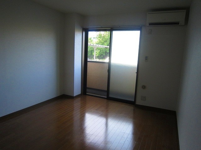 室内からの展望 アンプル－ルクレ－ル