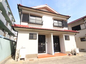 第３三幸荘６・７号室
