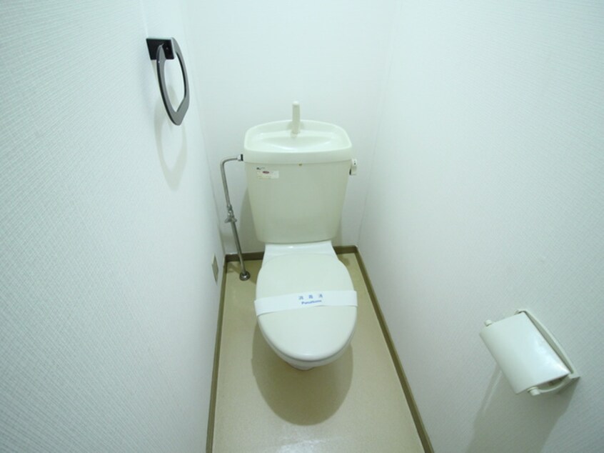 トイレ カメリアハイツＢ