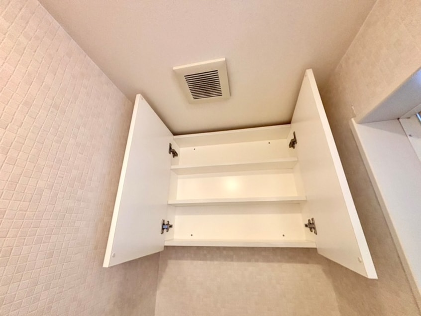 収納 コンフォ－ト神崎川