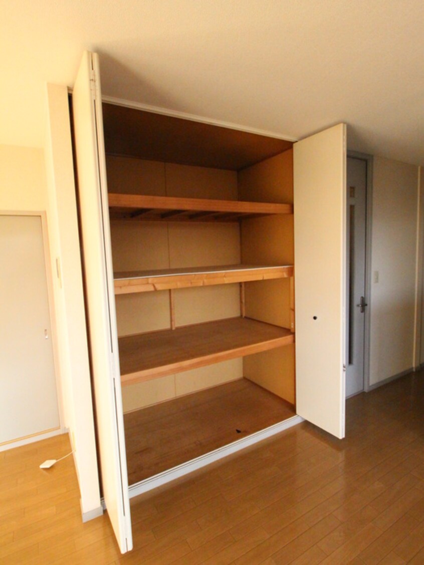 収納 サンビレッジコヤマ