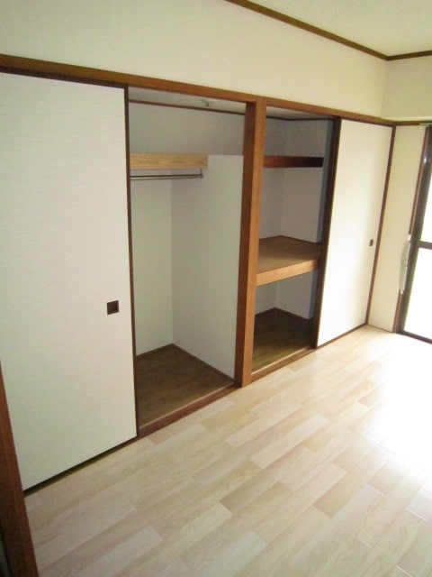 収納 リトルシャトー天満