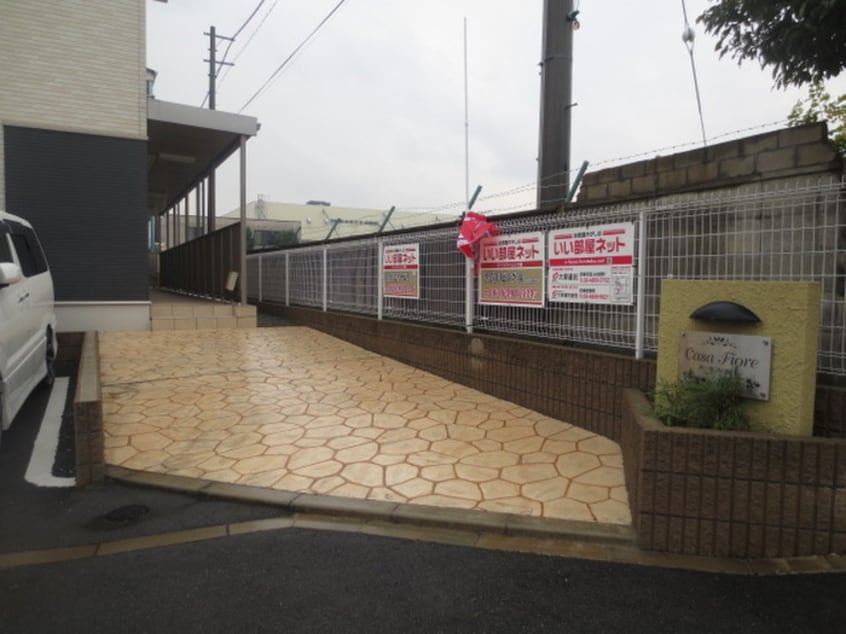 エントランス部分 カーサフィオーレ