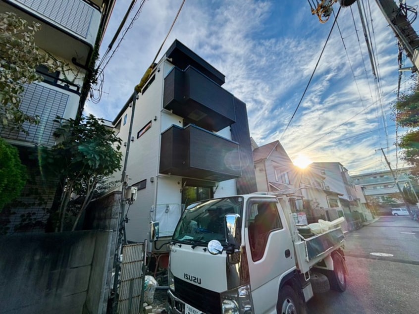 外観写真 ＪＥＷＥＬ　～ＨＩＫＡＲＩ～