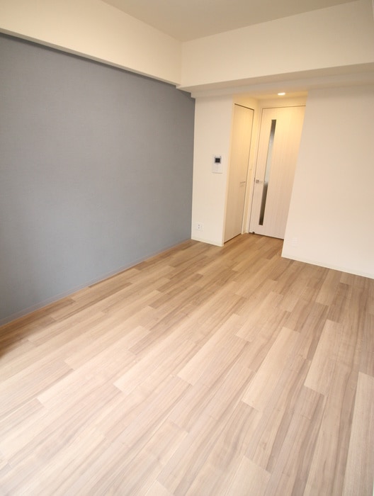 居室 プレサンス谷町九丁目駅前(1313)