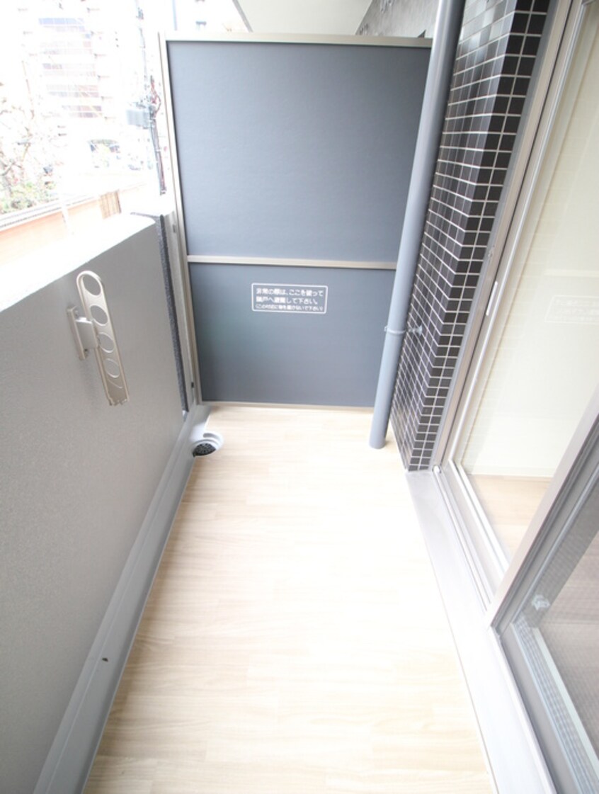 ベランダ・バルコニー プレサンス谷町九丁目駅前(1313)