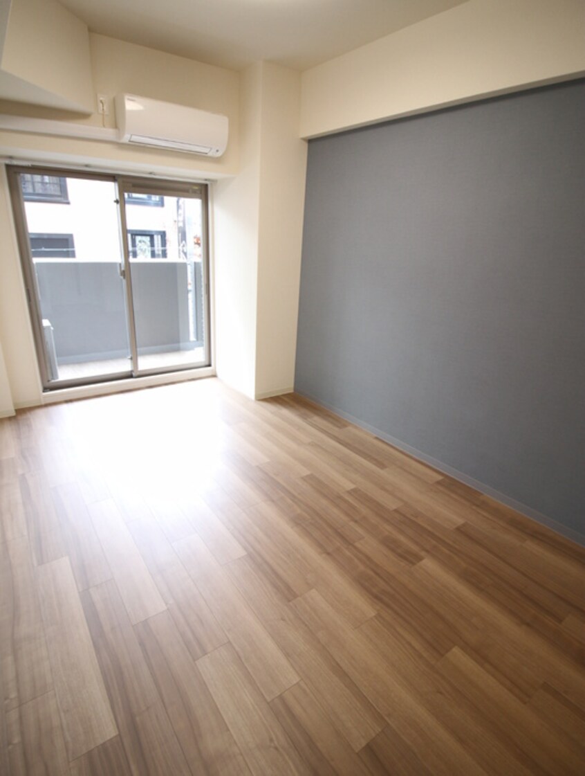 居室 プレサンス谷町九丁目駅前(1313)