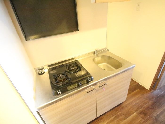 キッチン ｴｽﾃﾑｺｰﾄみなと元町THE FIRST