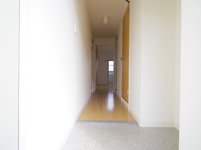 廊下 ＰＬＡＣＩＤＥ七瀬川