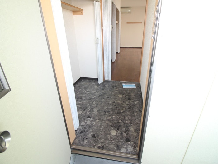 玄関 センタ－コ－トアネックス