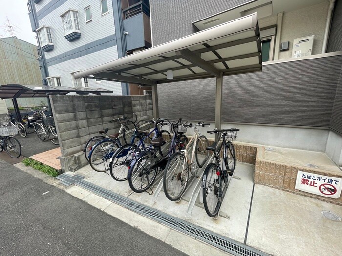 駐輪場 フジパレス我孫子前駅西Ⅱ番館