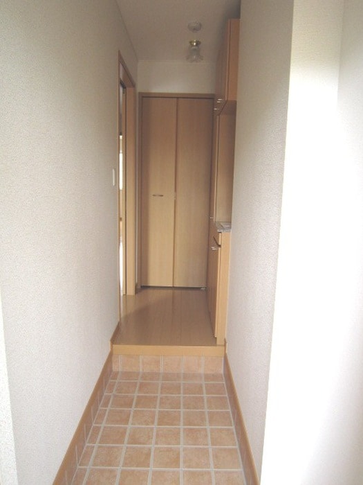 玄関 サンリットヒルＥ