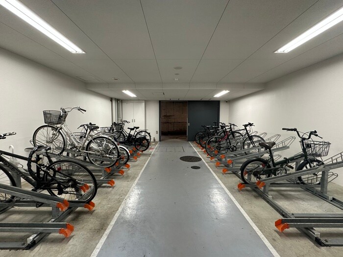 駐輪場 ファ－ストフィオ－レ東梅田