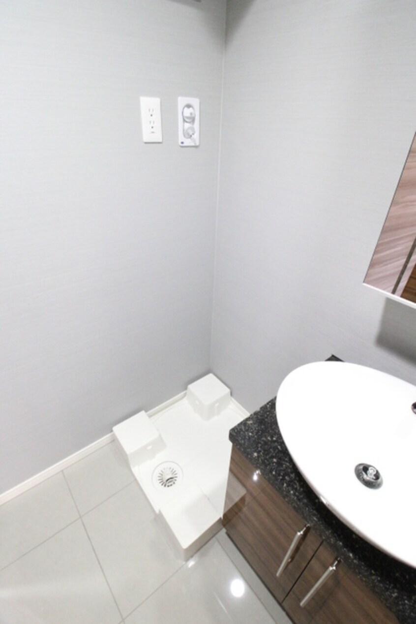 洗濯機置場 ファ－ストフィオ－レ東梅田