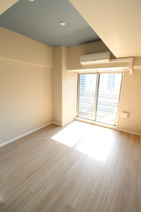 居室 ファ－ストフィオ－レ東梅田