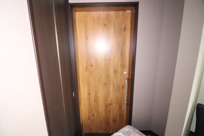 玄関 昭和通1丁目貸家