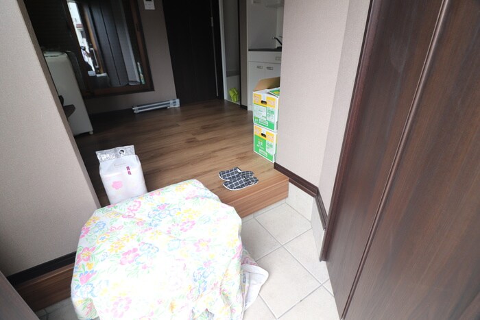 廊下 昭和通1丁目貸家