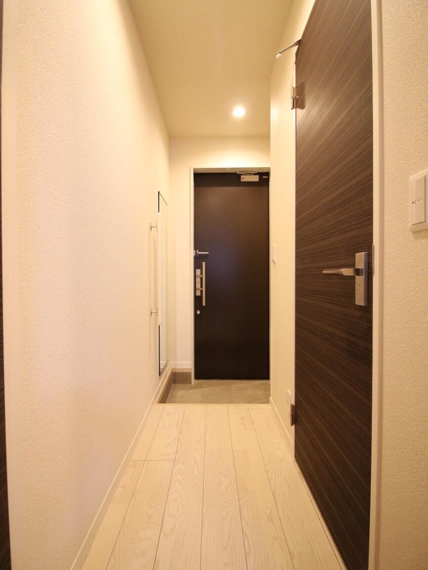 廊下 カ－スル石橋