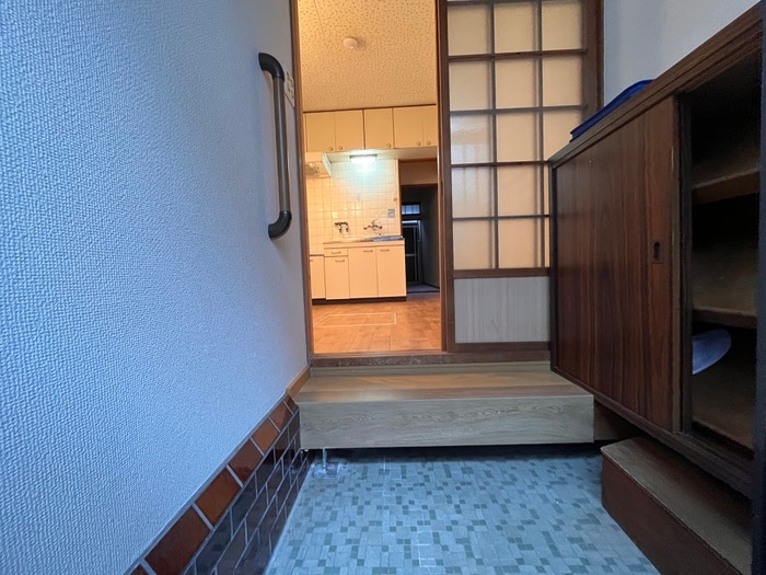 廊下 豊新4丁目戸建て