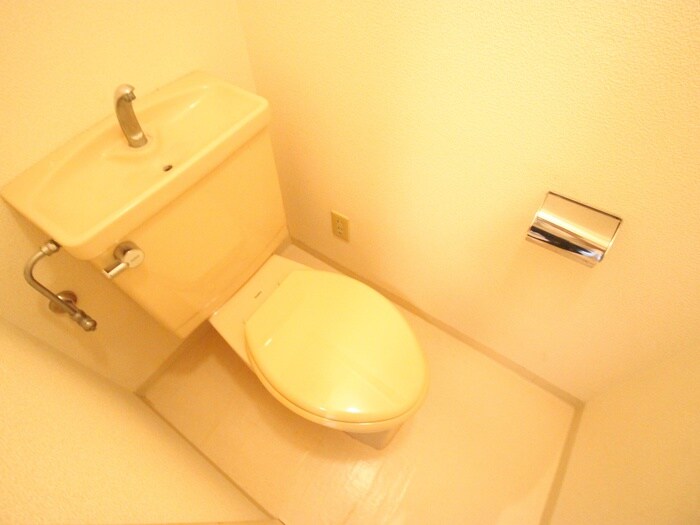 トイレ シャト－第１土山