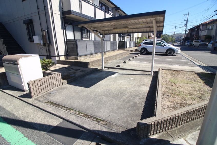 駐輪場 サンパティーク山中