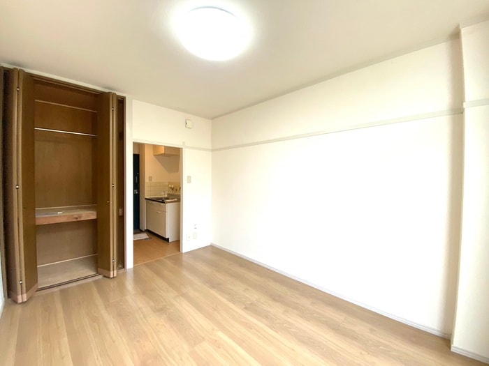 居室 第三吉与門ハイツ