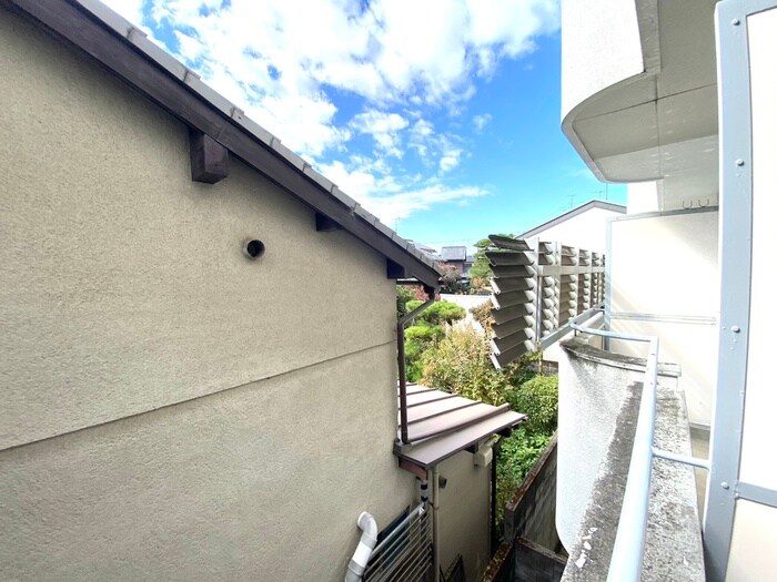 室内からの展望 第三吉与門ハイツ