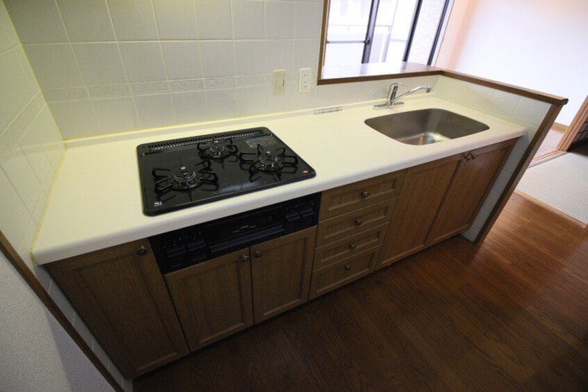 キッチン ﾗｲｵﾝｽﾞﾏﾝｼｮﾝ豊中夕日丘(306)