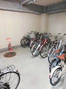 駐輪場 ベレヴュー鴨川