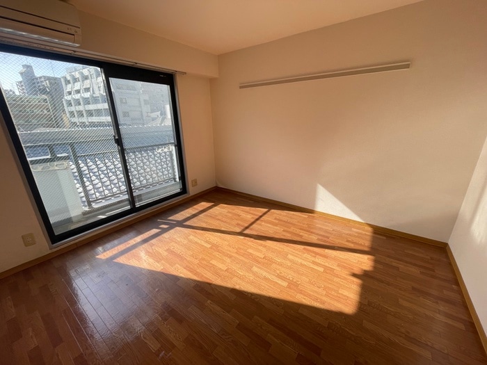 居室 ロイヤルカ－サ阿倍野