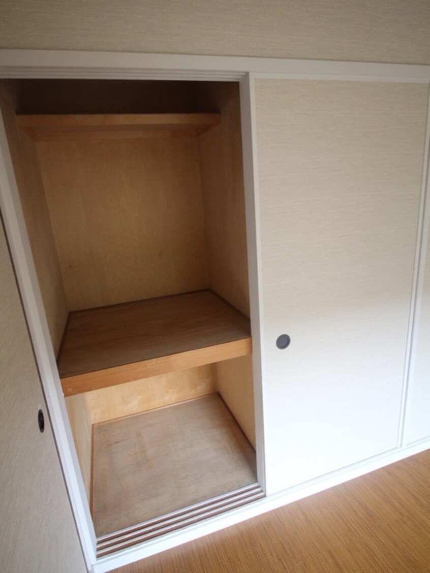 収納 リビスタ千里