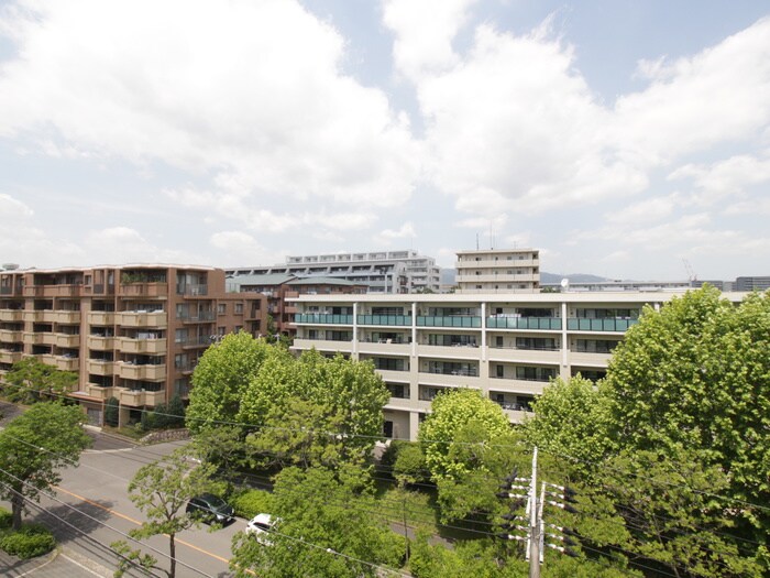 室内からの展望 リビスタ千里