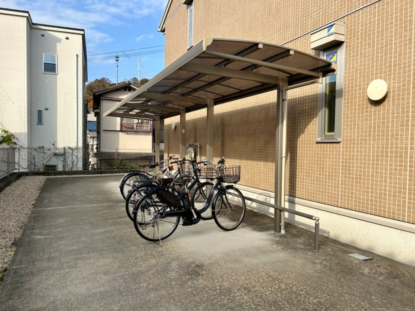 駐輪場 アクシアサニーコート