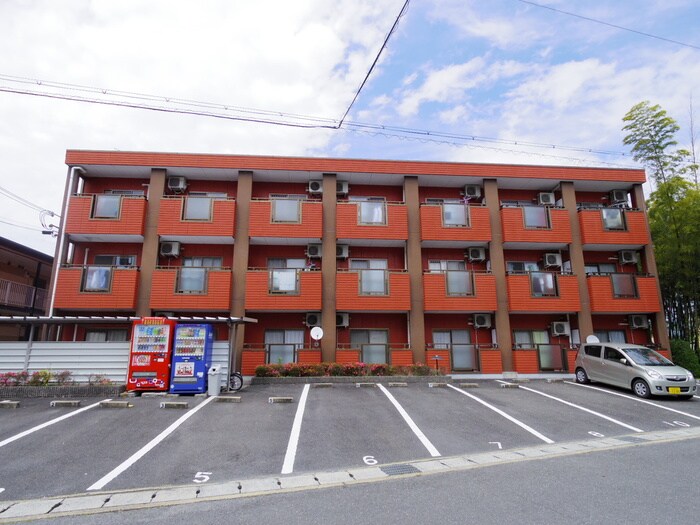 駐車場 リヴィエ－ルⅠ