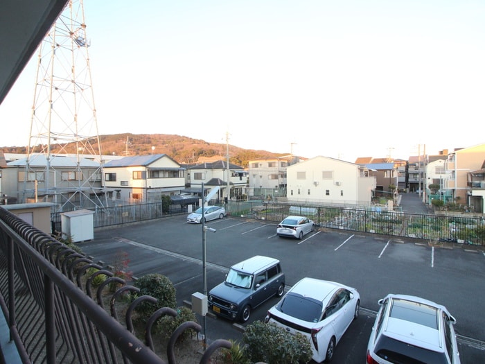 室内からの展望 磐手ハイツ