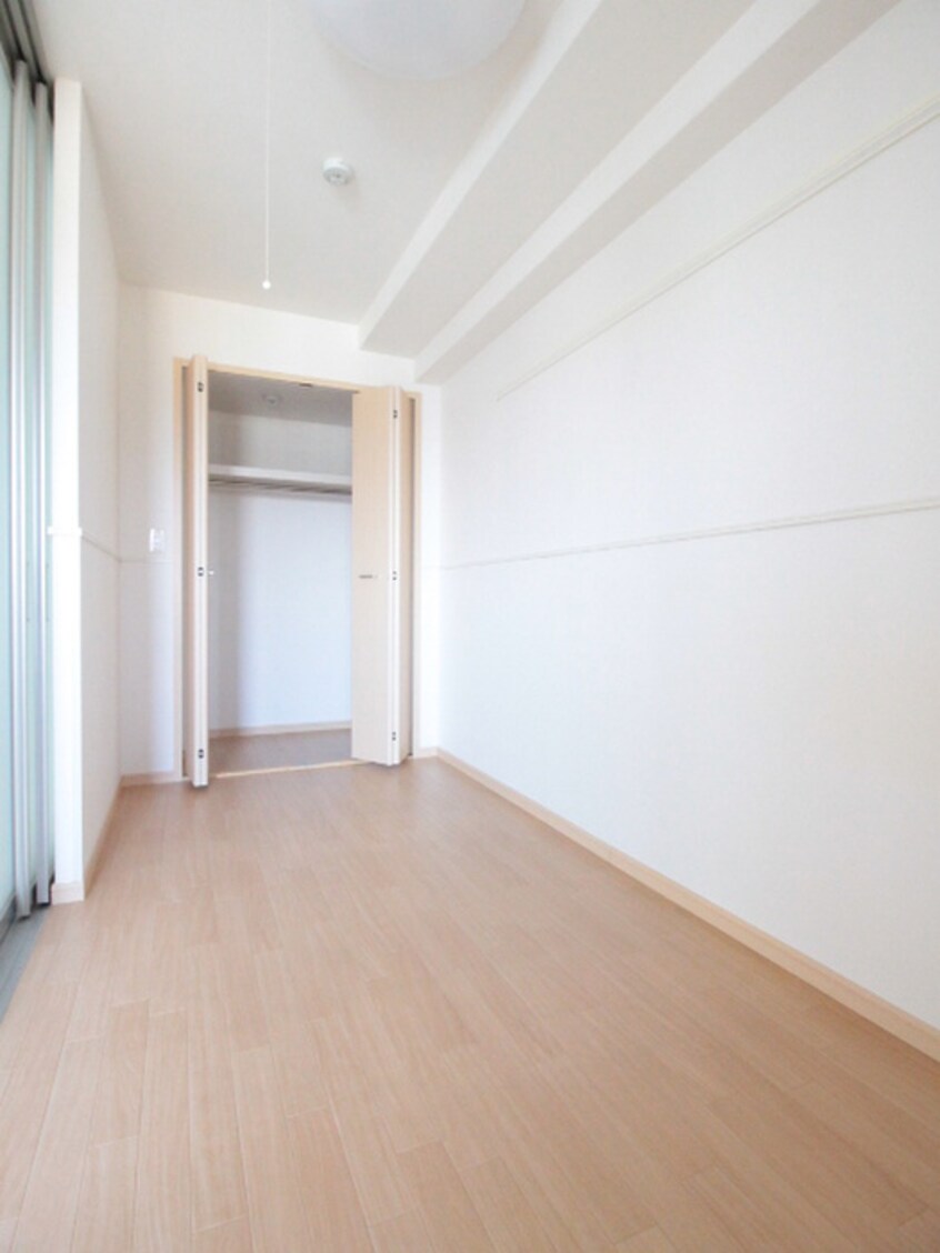 収納 メゾンラフィネ