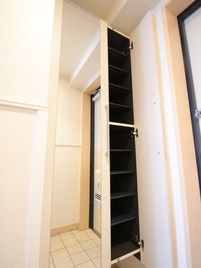 靴箱 メゾンラフィネ