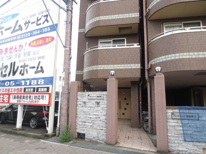 エントランス部分 ブレスコート新金岡Ⅰ号館