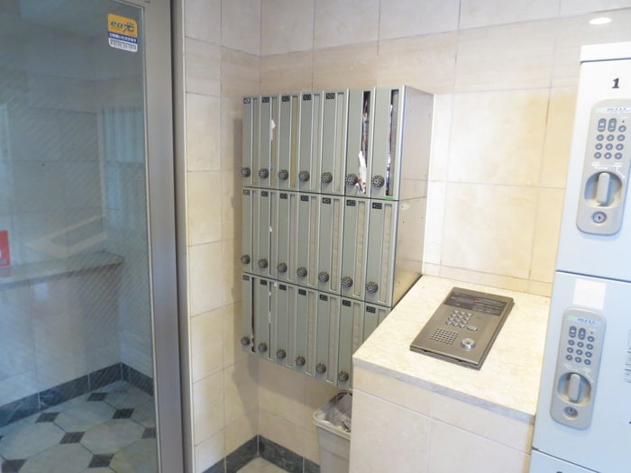 エントランス部分 ブレスコート新金岡Ⅰ号館