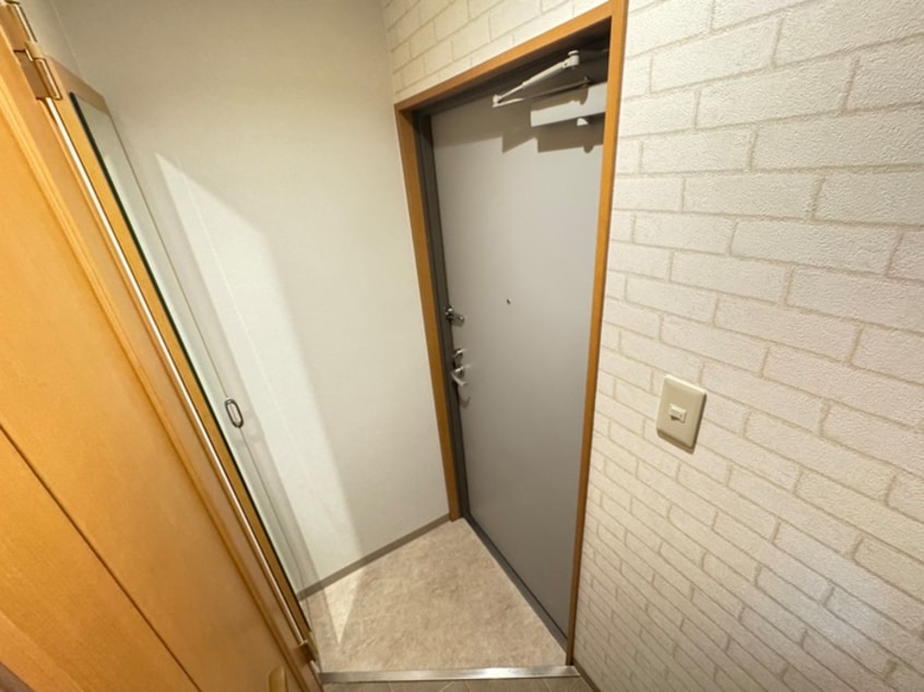 玄関 ブレスコート新金岡Ⅰ号館