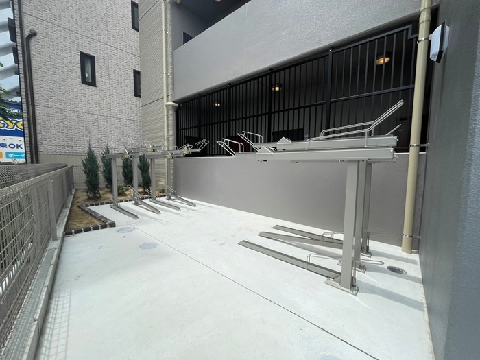 駐輪場 エヌエムキャトフヴァンヌフ