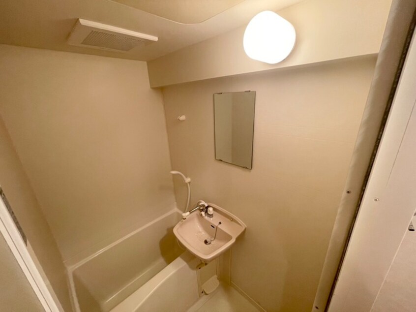 バス／シャワールーム等 プレサンス新神戸(206)