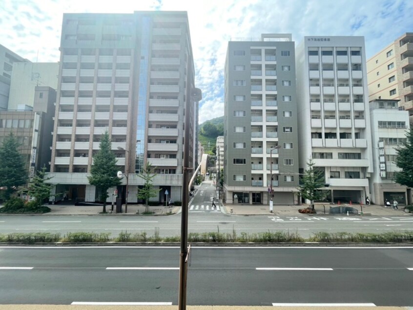 室内からの展望 プレサンス新神戸(206)