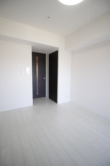 居室 ﾚｵﾝｺﾝﾌｫｰﾄ難波ﾉﾜｰﾙ(1003)