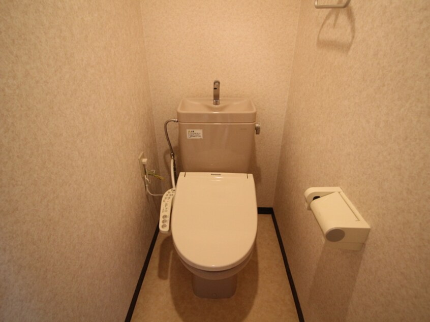 トイレ エミーナヒルズ