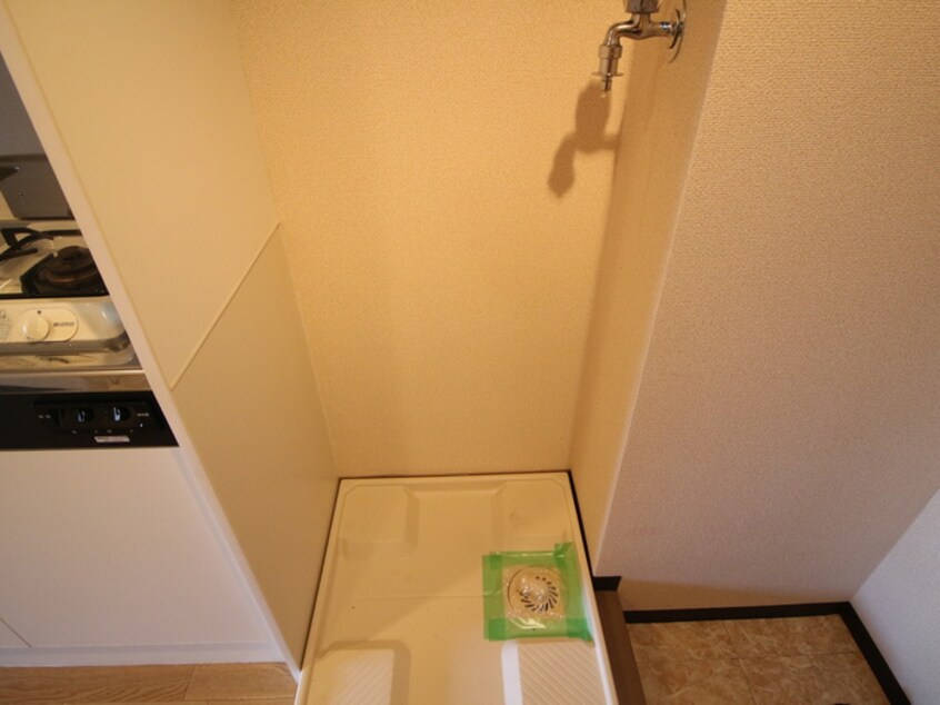 洗濯機置場 エミーナヒルズ